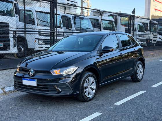 VOLKSWAGEN POLO 1.0 MPI MANUAL VOLKSWAGEN POLO 1.0 MPI MANUAL